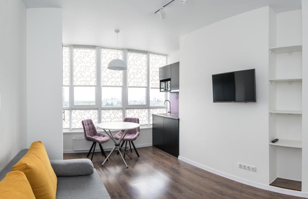 Myfreedom Апартаменти Метро Нивки Kiev Exterior foto